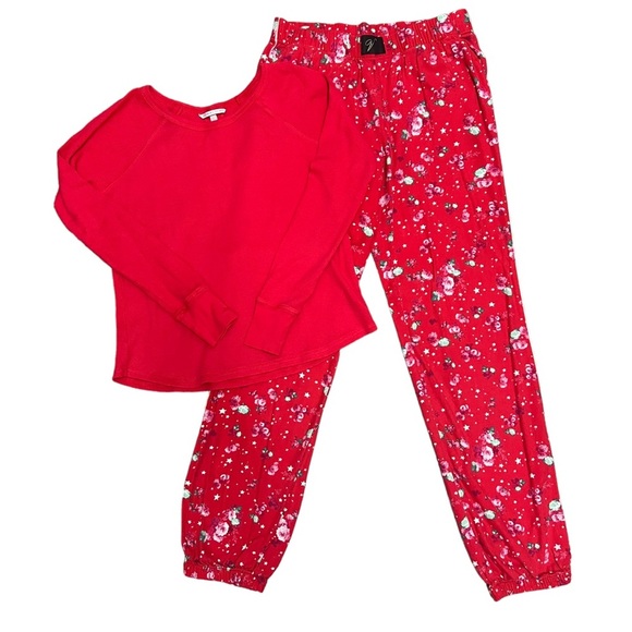 Victoria's Secret Tops - Victoria's Secret Red Pajama Set Shirt & Jogger Pants Size Small PJ Thermal